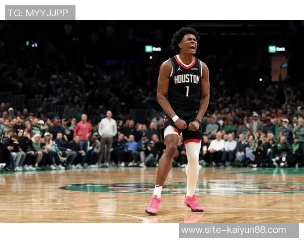 斯波称赞哈克斯表现出色认为其打球风格极具侵略性